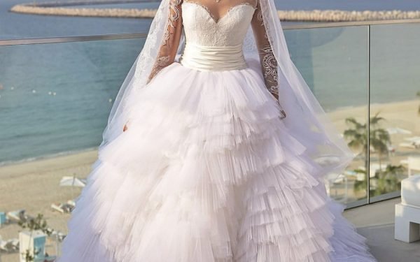 Ola Farahat wedding bridal dress wide nikki beach dubai